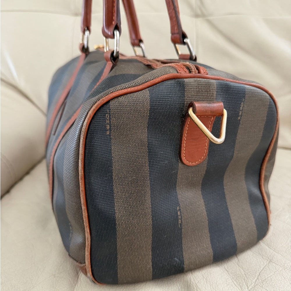 Vintage FENDI bag, authentic, made in Italy - Picture 10 of 16